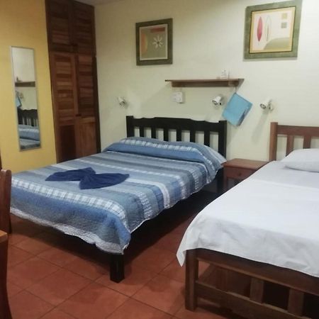 Hotel Isolina Beach Potrero  Kültér fotó