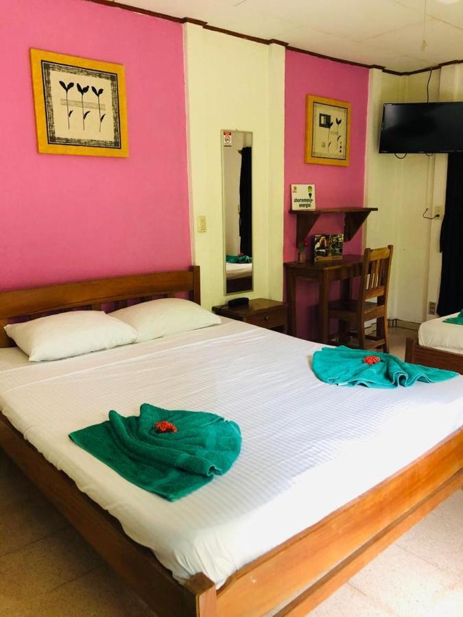 Hotel Isolina Beach Potrero  Kültér fotó